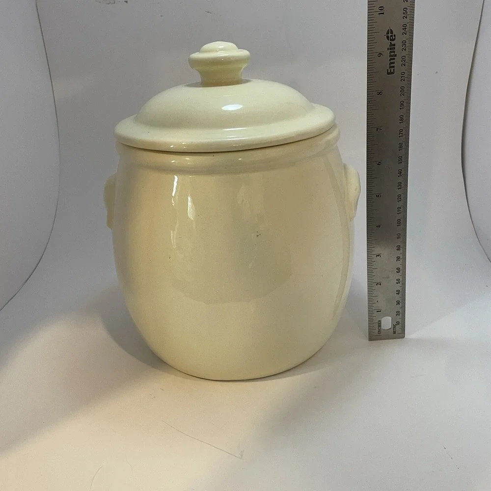 Treasure Craft preowned gently